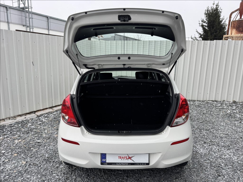 Hyundai i20 Hatchback 1,2 l 62 kw