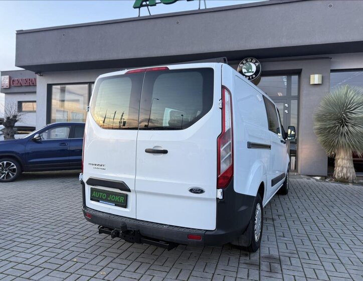 Ford Transit Custom 5