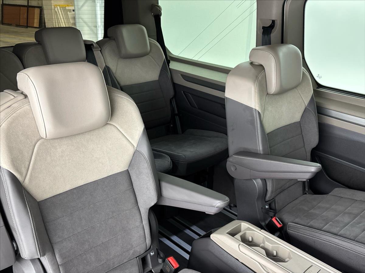 Volkswagen Multivan Kombi 2,0 l 110 kw