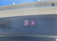 Mercedes-Benz Třídy E 18