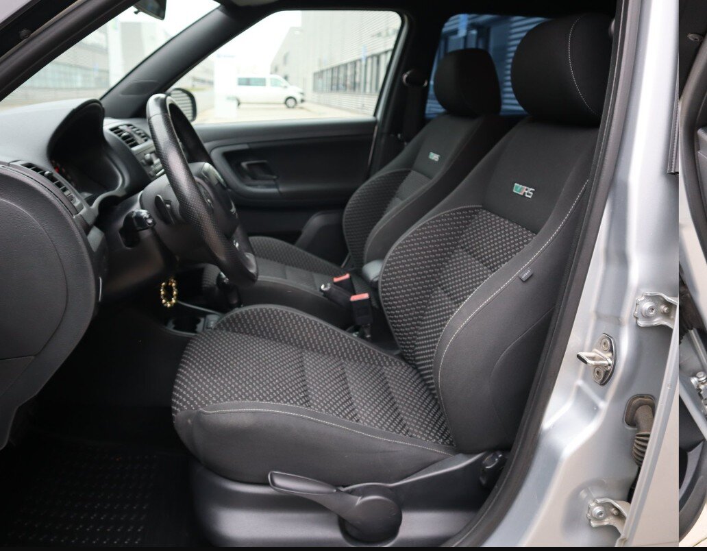 Škoda Fabia Hatchback 1,4 l 132 kw