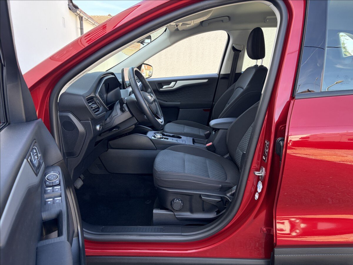 Ford Kuga Kombi 2,0 l 140 kw