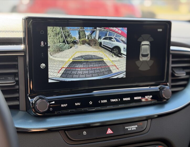 KIA XCeed CUV / Crossover 1,6 l 132 kw