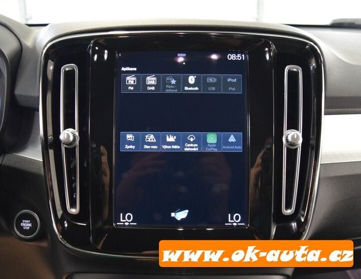 Volvo XC40 SUV 2,0 l 120 kw