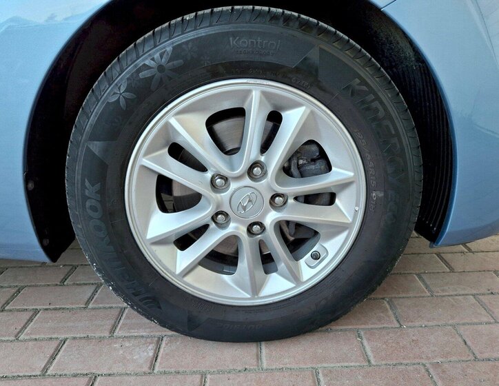 Hyundai i30 Kombi 1,6 l 88 kw