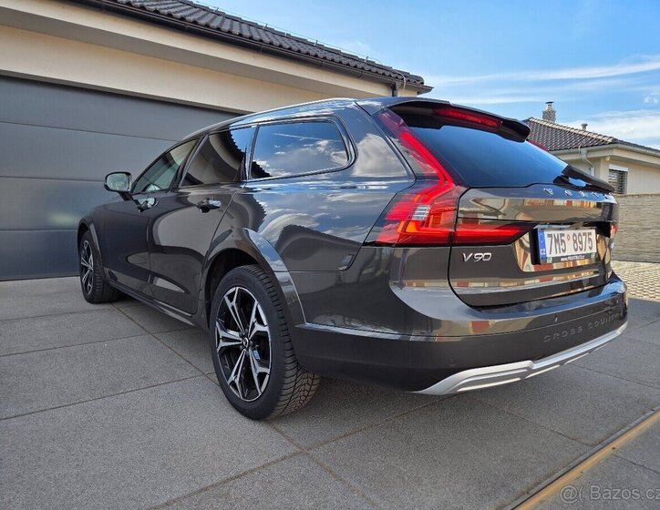 Volvo V90 Kombi 0,0 173 kw