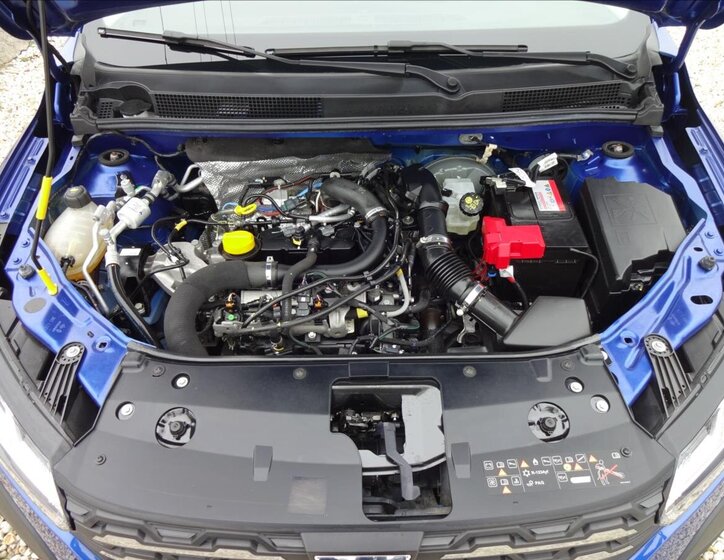 Dacia Sandero Hatchback 999,0 67 kw