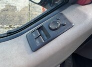 Volkswagen Transporter Kombi 2,5 l 65 kw