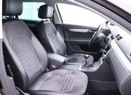 Volkswagen Passat 12