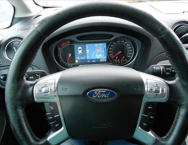 Ford Galaxy Kombi 2,0 l 103 kw