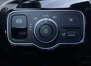 Mercedes-Benz Třídy A Hatchback 1,3 l 120 kw