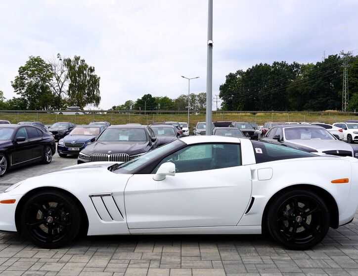 Chevrolet Corvette 3