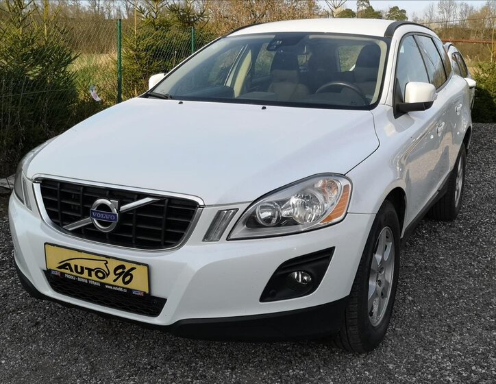 Volvo XC60 Kombi 2,4 l 136 kw
