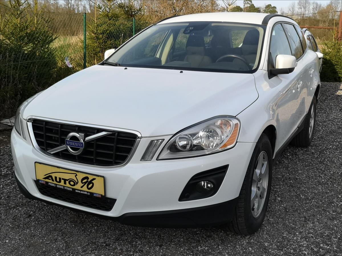 Volvo XC60 Kombi 2,4 l 136 kw