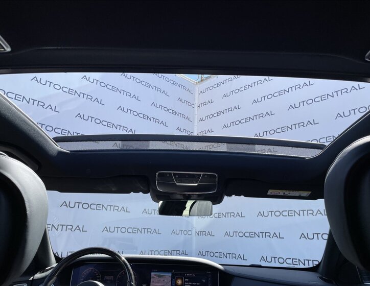 Mercedes-Benz Třídy S Sedan / Limuzína 4,0 l 345 kw