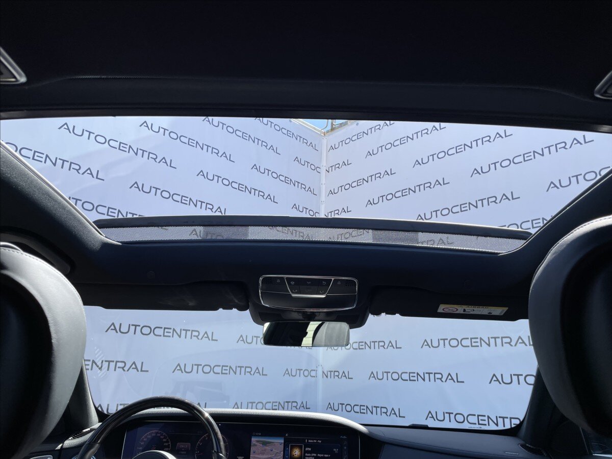 Mercedes-Benz Třídy S Sedan / Limuzína 4,0 l 345 kw