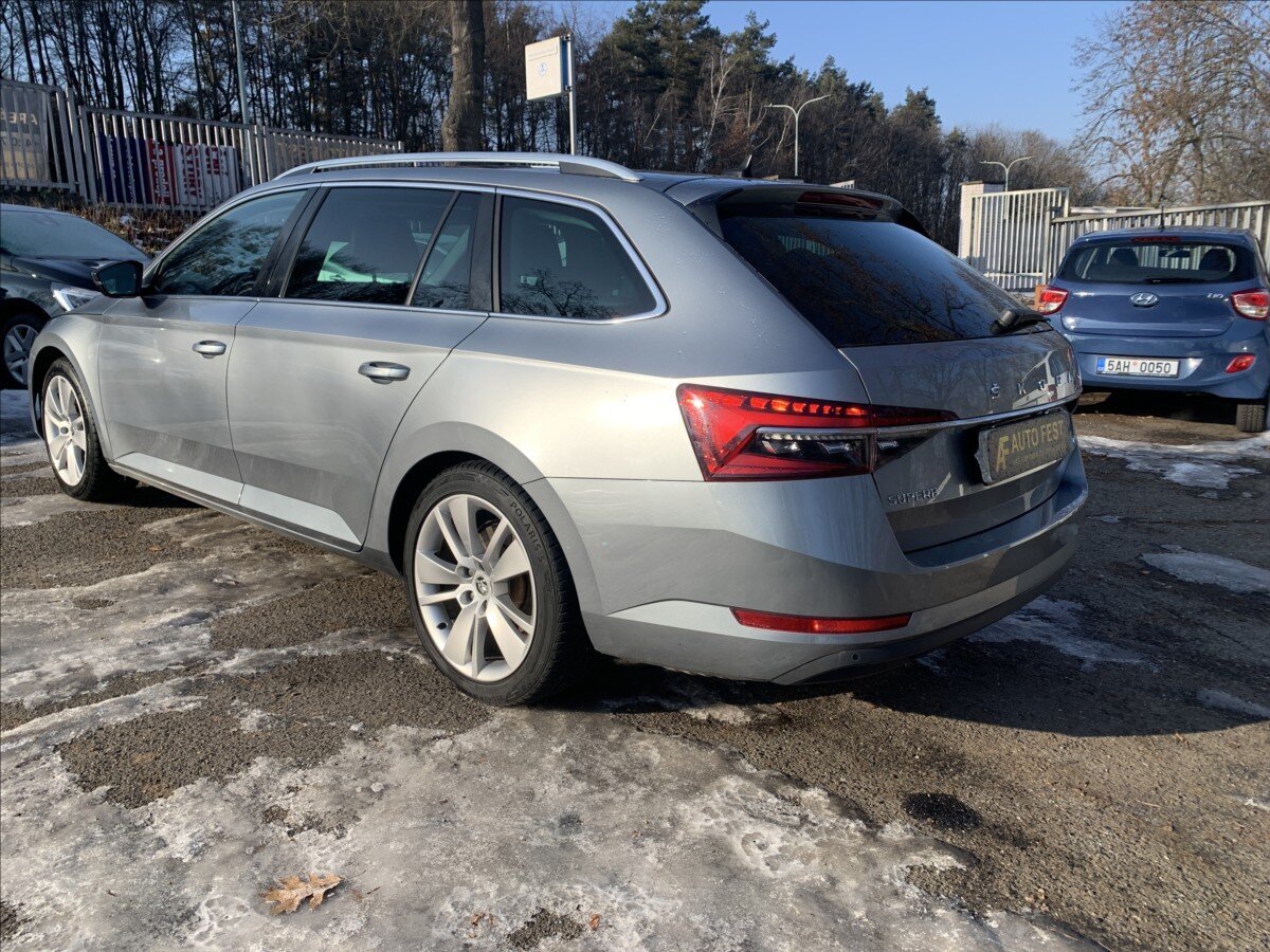 Škoda Superb Kombi 2,0 l 140 kw