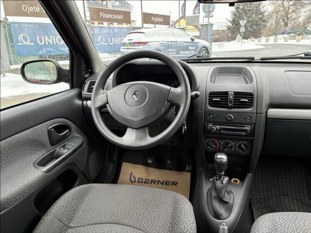 Renault Clio Hatchback 1,1 l 43 kw