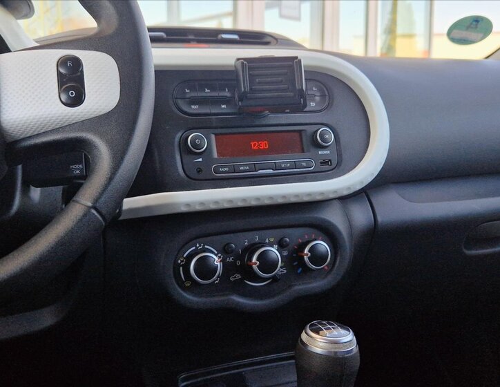 Renault Twingo Hatchback 1,0 l 54 kw