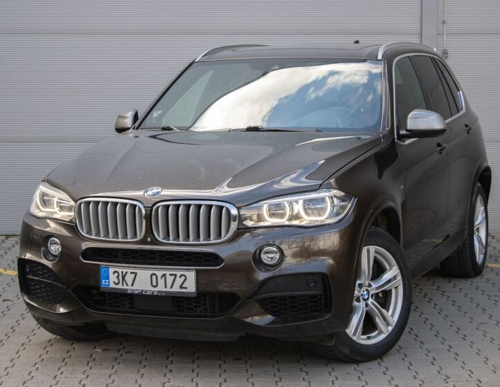 BMW X5 SUV 3,0 l 280 kw