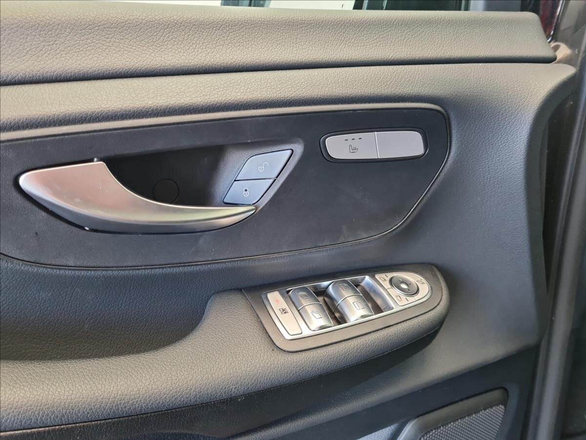 Mercedes-Benz Třídy V MPV 2,0 l 120 kw