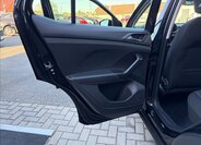 Volkswagen T-Cross Kombi 999,0 81 kw