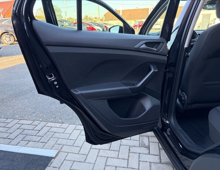 Volkswagen T-Cross Kombi 999,0 81 kw