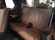 BMW X7 21