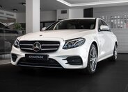 Mercedes-Benz Třídy E Sedan / Limuzína 2,0 l 145 kw