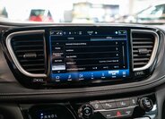 Chrysler Pacifica MPV 3,6 l 221 kw