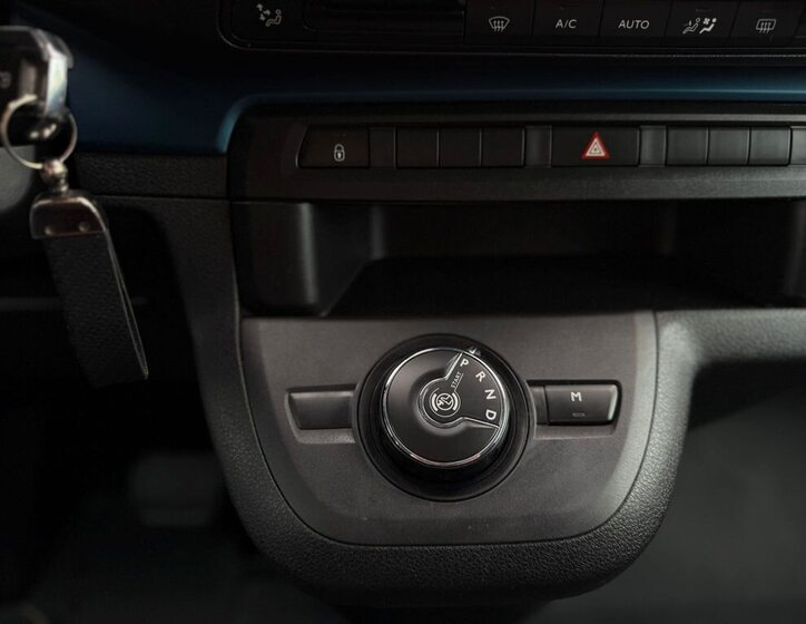 Peugeot Traveller VAN / Minibus 2,0 l 132 kw