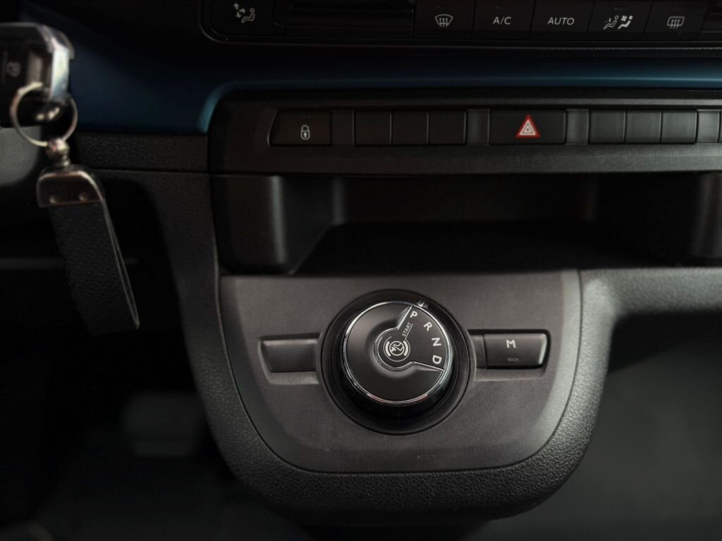 Peugeot Traveller VAN / Minibus 2,0 l 132 kw