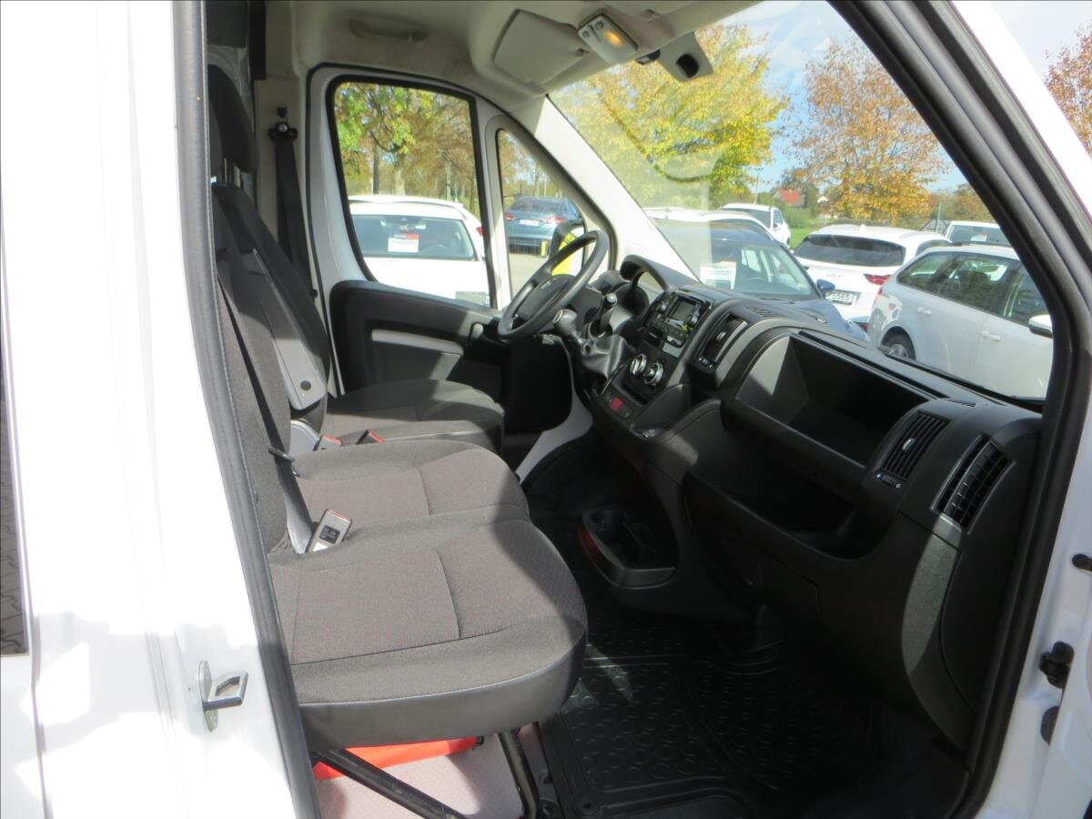 Opel Movano Ostatní 2,2 l 103 kw