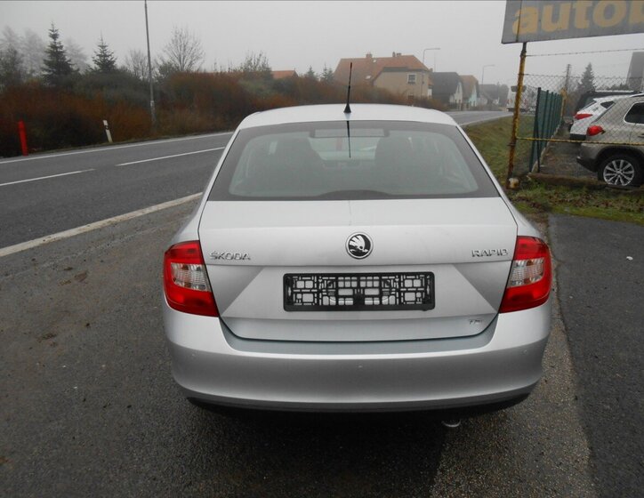 Škoda Rapid 5