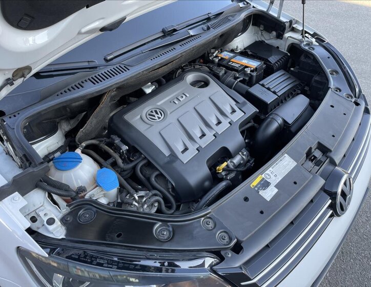 Volkswagen Touran MPV 1,6 l 77 kw