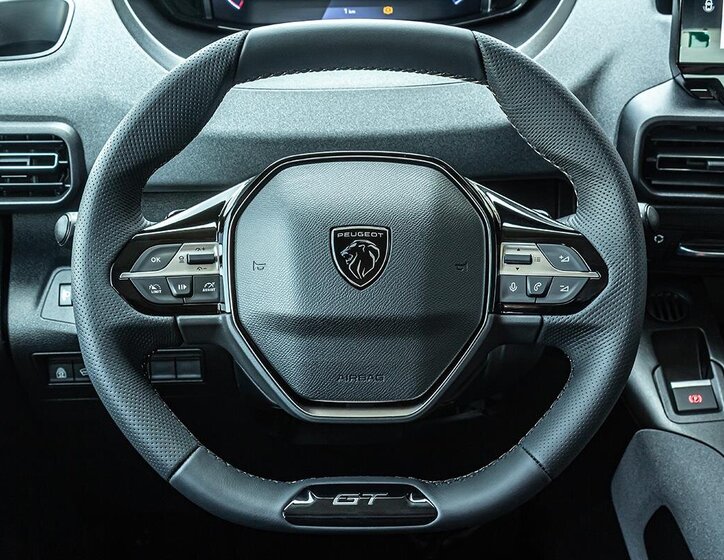 Peugeot Rifter MPV 1,5 l 96 kw