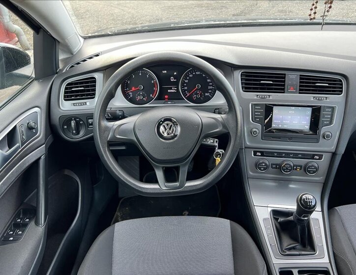 Volkswagen Golf Hatchback 1,2 l 77 kw