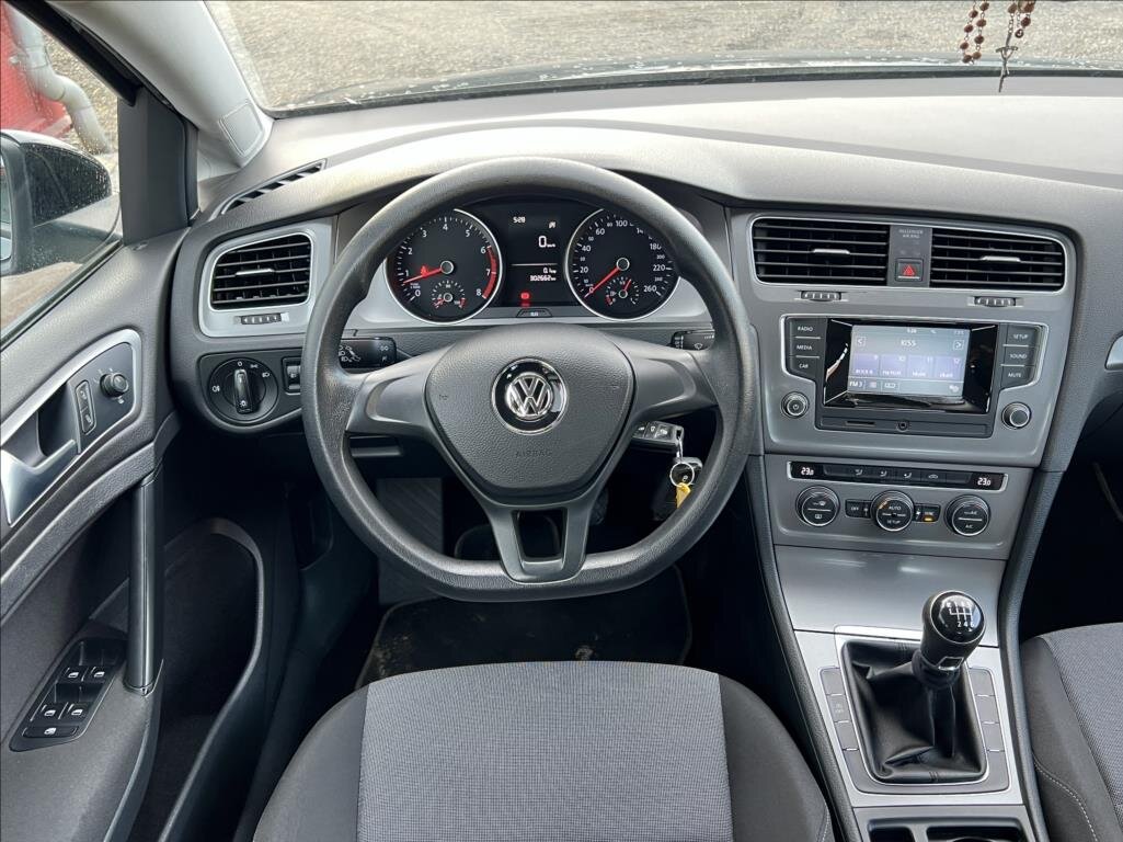 Volkswagen Golf Hatchback 1,2 l 77 kw