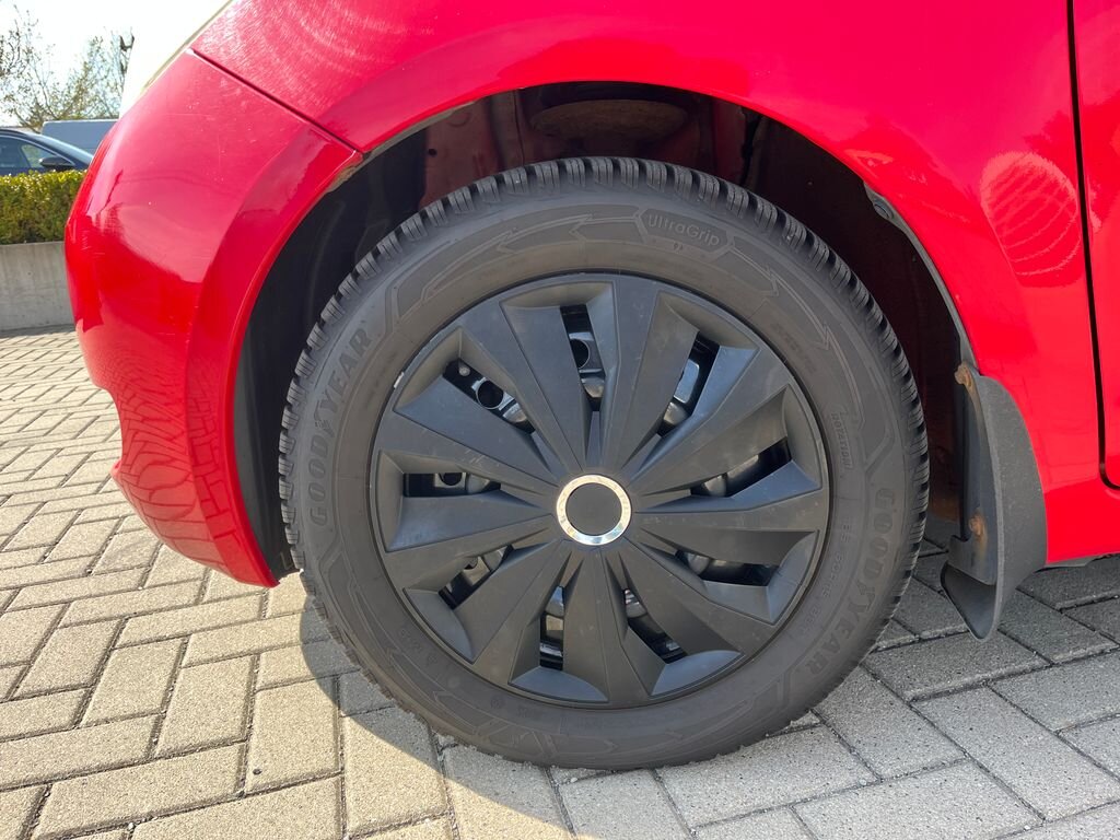 Toyota Yaris Hatchback 1,3 l 64 kw