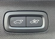 Volvo XC90 SUV 2,0 l 173 kw