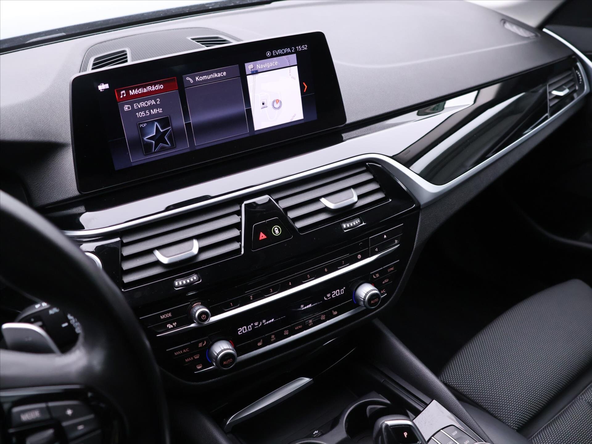 BMW Řada 5 Kombi 2,0 l 140 kw