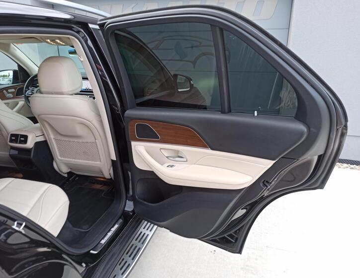 Mercedes-Benz GLE 26