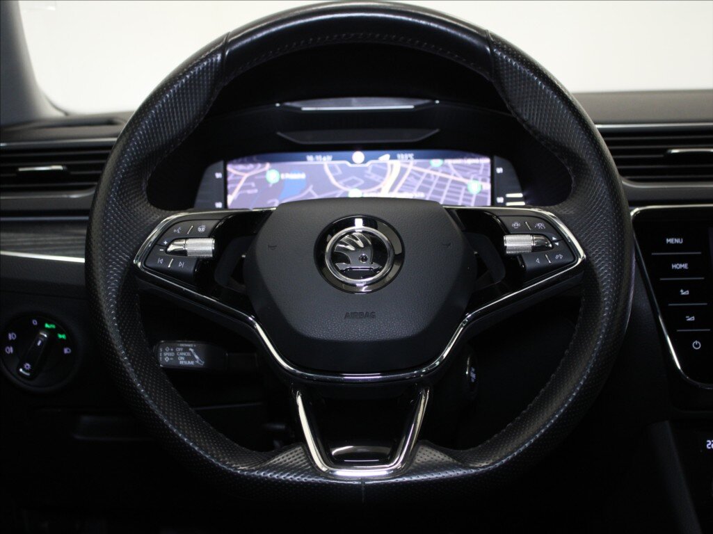 Škoda Superb Kombi 1,4 l 160 kw