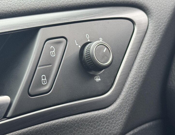 Volkswagen Golf Kombi 1,6 l 85 kw