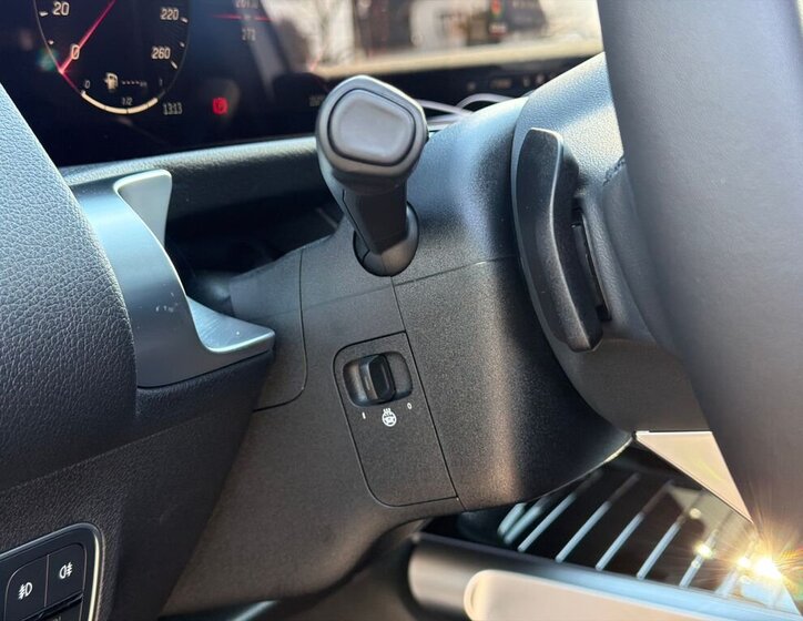 Mercedes-Benz GLB SUV / Terénní 2,0 l 110 kw