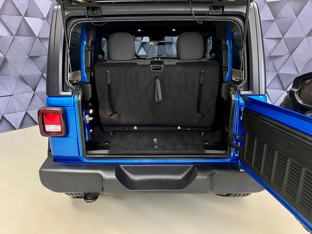 Jeep Wrangler SUV / Terénní 2,0 l 200 kw