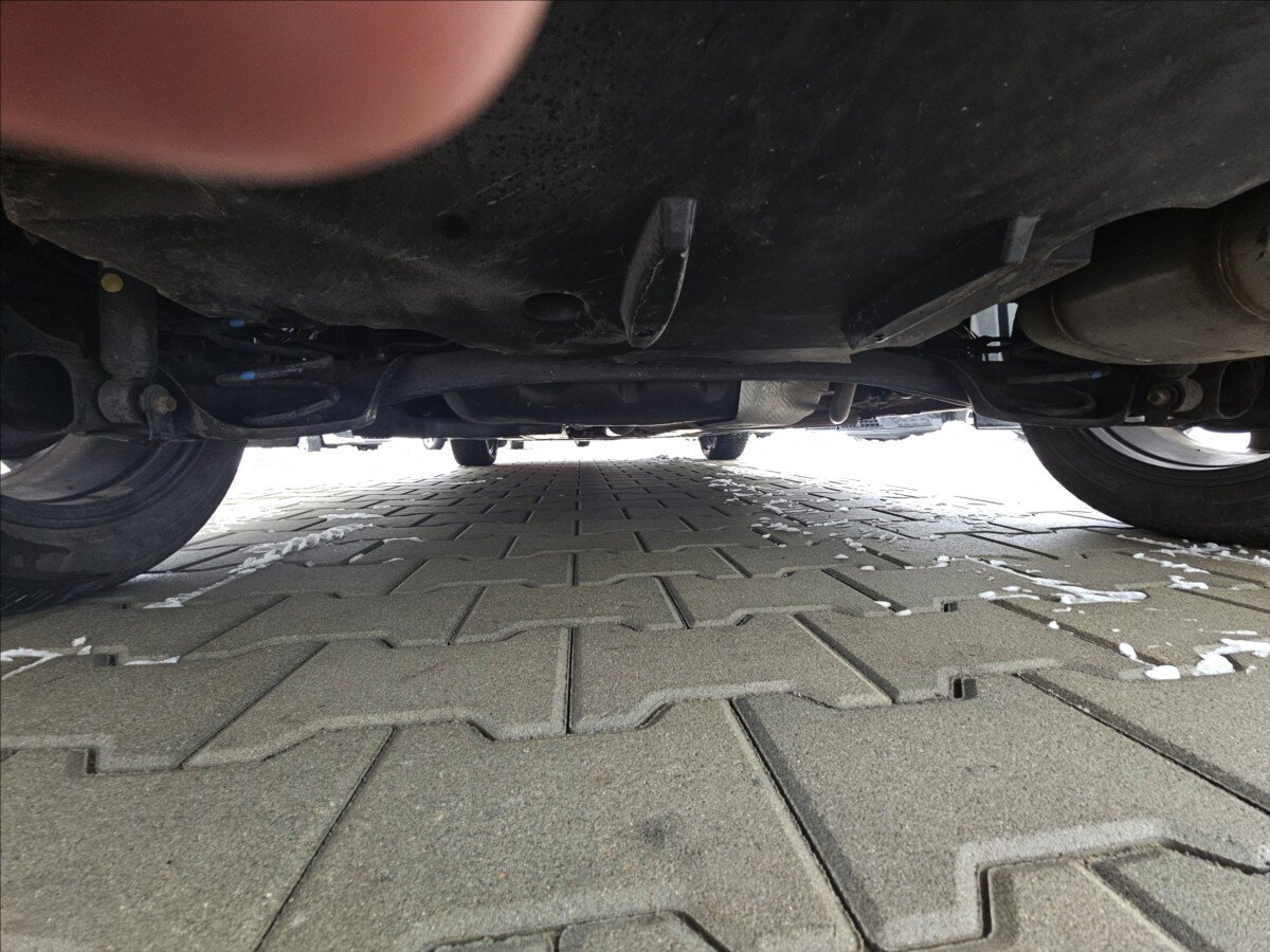 Toyota Yaris Hatchback 1,5 l 68 kw