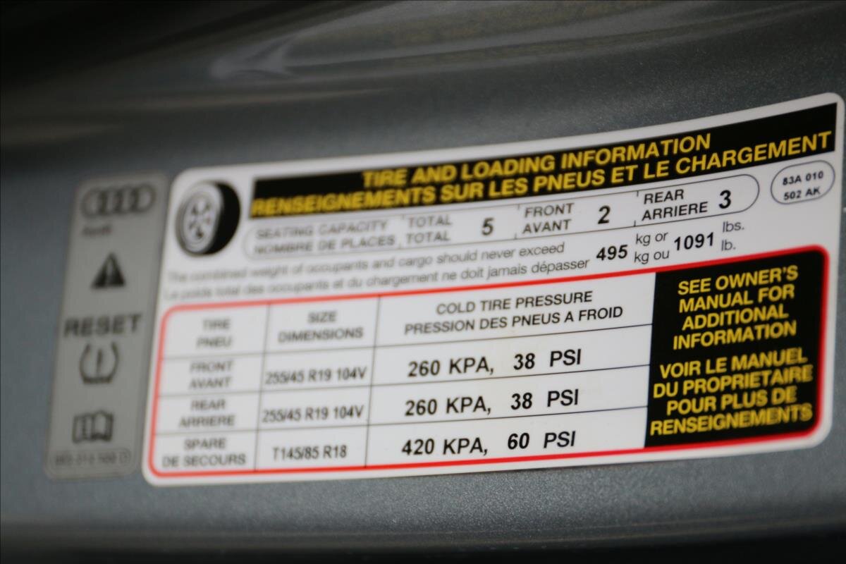 Audi Q3 SUV 2,3 l 137 kw