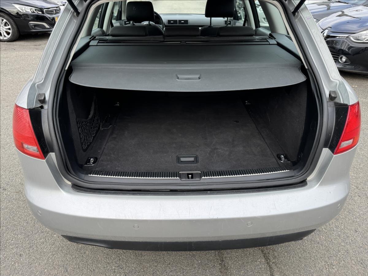 Audi A4 Kombi 2,0 l 103 kw