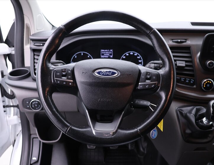 Ford Transit Custom Kombi 2,0 l 95 kw